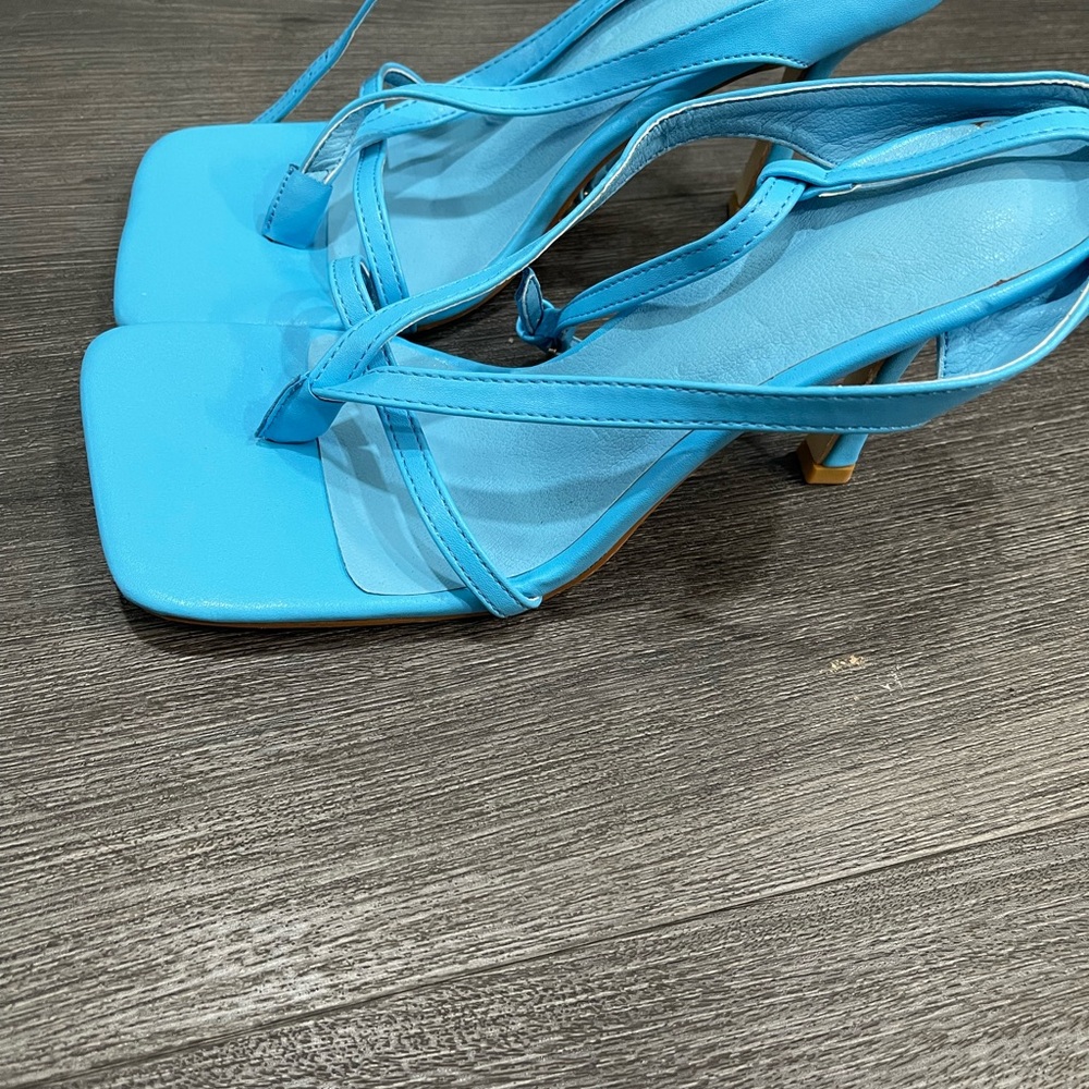 Blue stretch Heels